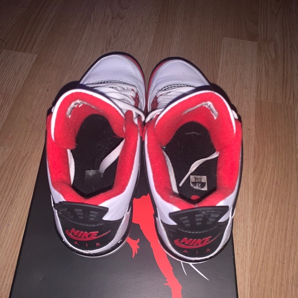Air Jordan retro 4’s og fire reds - Picture 4 of 10